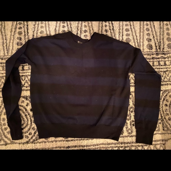 Kendall + Kylie Sweater - Picture 3 of 5